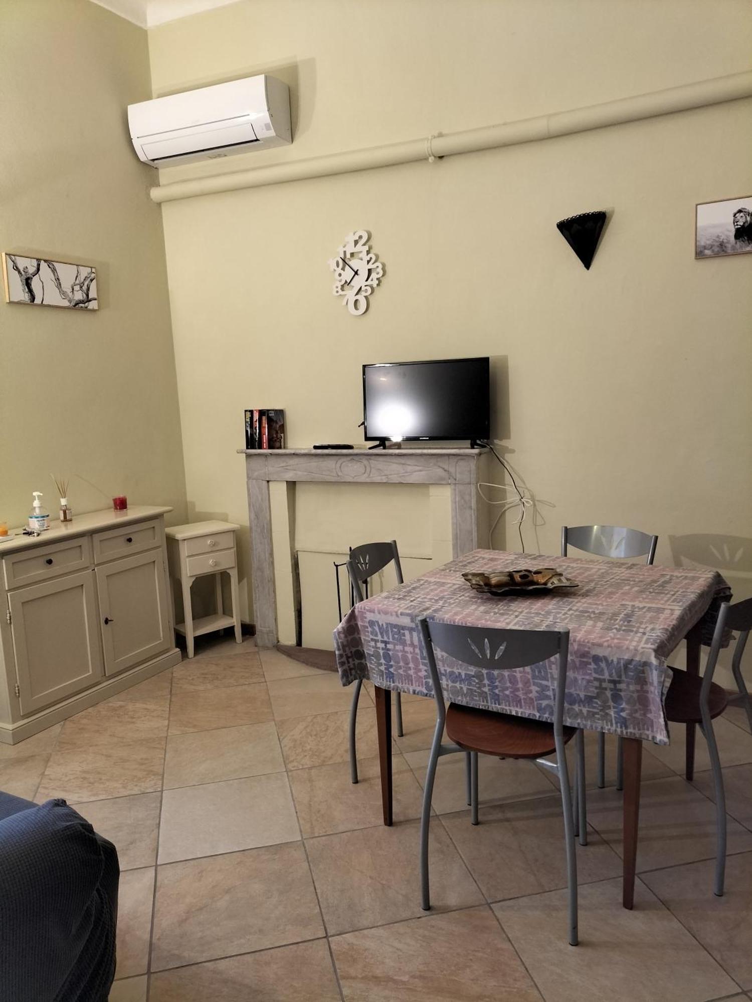 Casa Di Carlo E Chiara Apartment Sassari Exterior photo